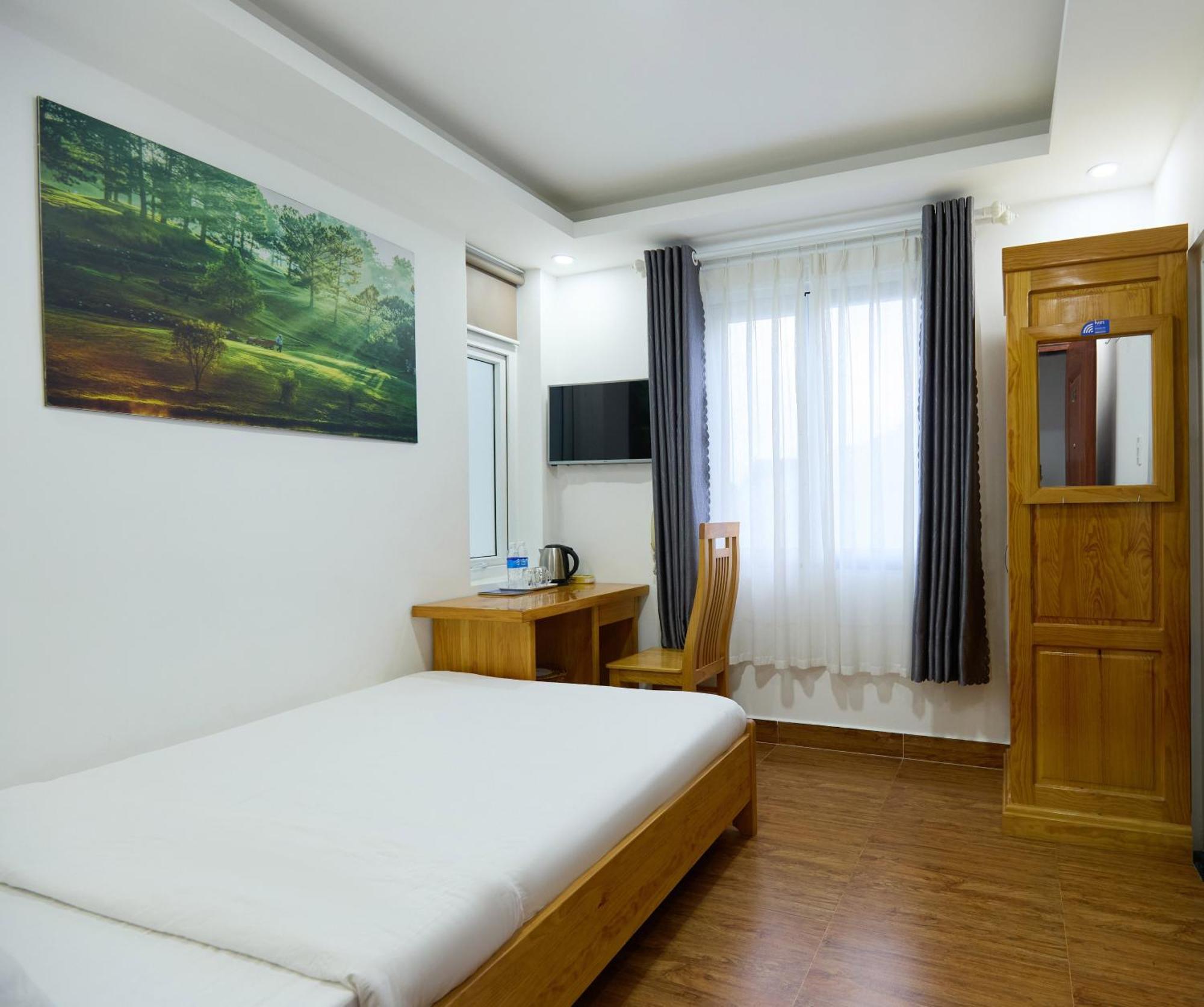 Maxim Hotel Далат Экстерьер фото